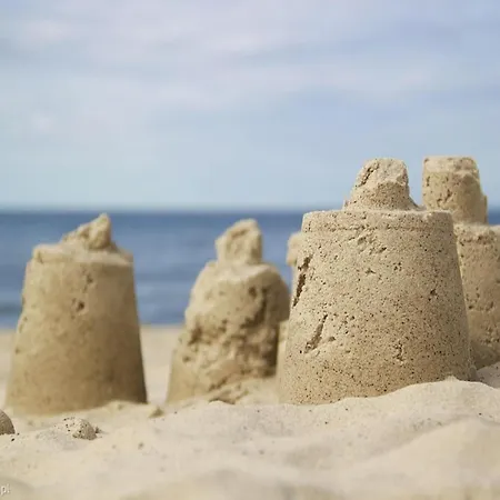 A Cozy House Near The Sea, Łazy